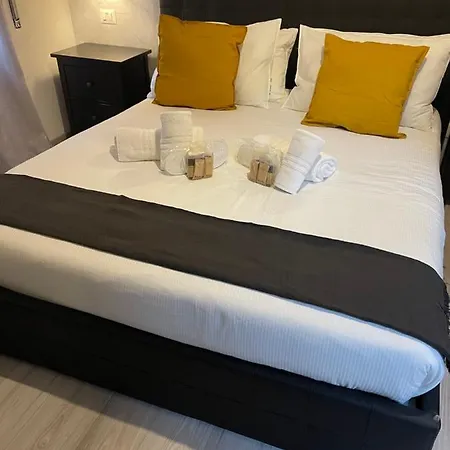 Bed & Breakfast Luxury Boutique *