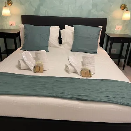 Luxury Boutique 4*
