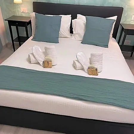 Bed & Breakfast Luxury Boutique 4*